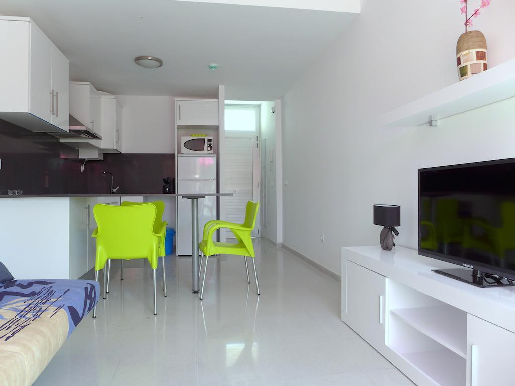 Rentalmar Sun Dore Miami Playa Pokoj fotografie